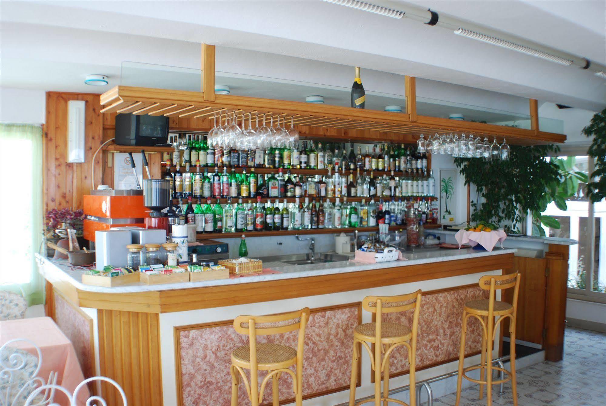 Hotel La Palma Sant'Angelo  Екстериор снимка